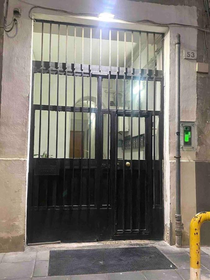 1 Amore Romantica Casa Centrale, Silenziosa Ristrutturata ナポリ エクステリア 写真